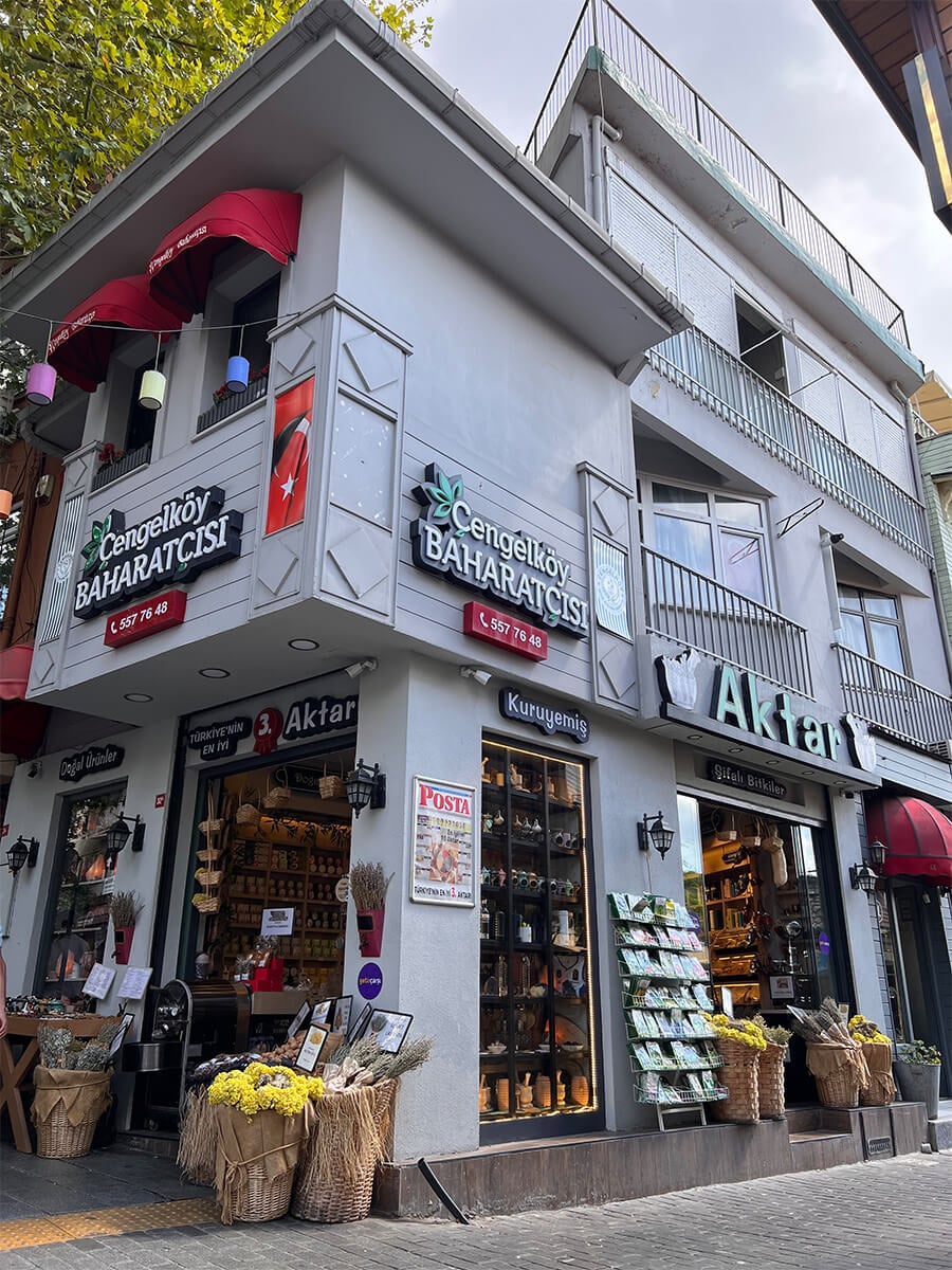 cengelkoy-baharat-merkez